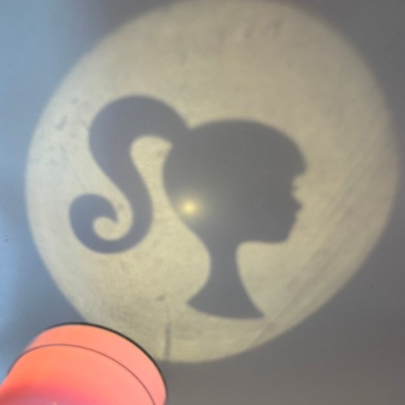 Barbie Projector Flashlight - NEW - Picture 2 of 4